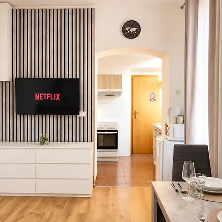 Centre - Modern For 2 By Ap * Plzen